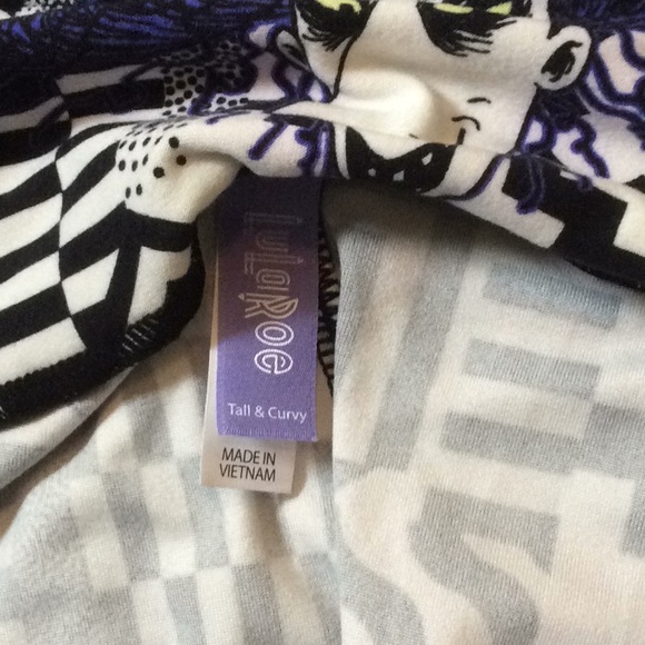 Lularoe TC nightmare before Christmas leggings new - Picture 3 of 3
